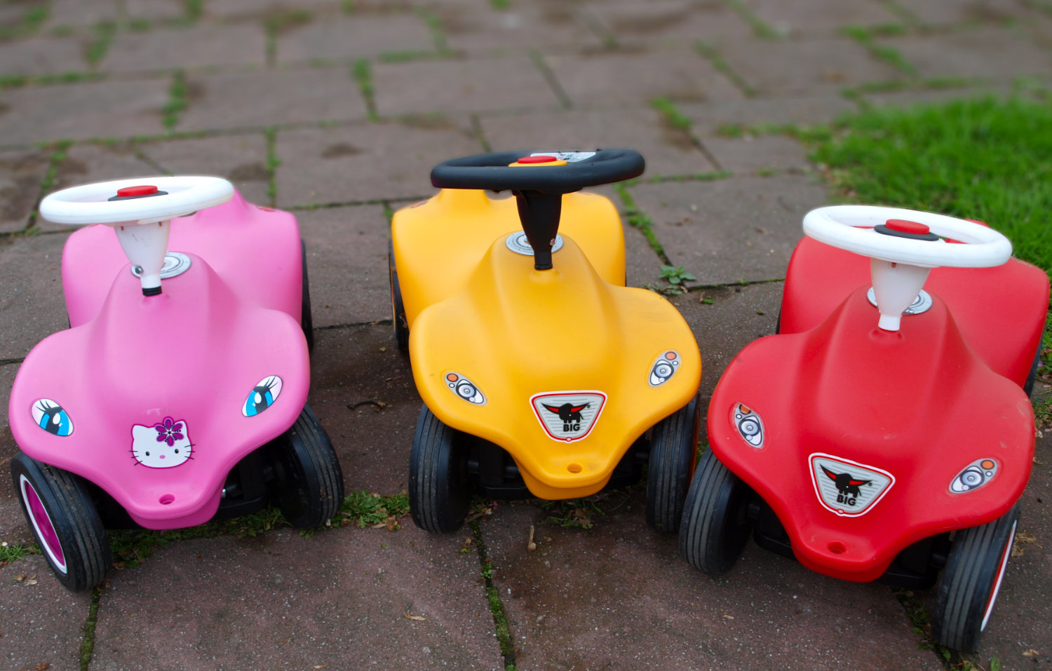 Bobbycars in verschiedenen Farben