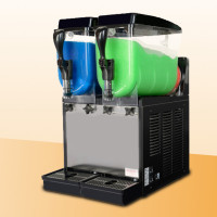 Eiskaltes Slushy mit unserem Slushy-Maker